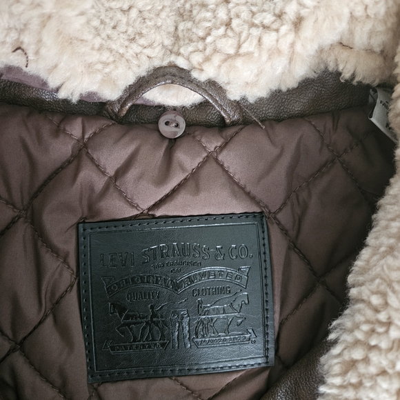 NWT Levi's Faux Leather Tucker Brown Jacket Size M Streetwear Retro Moto Western - Picture 10 of 16